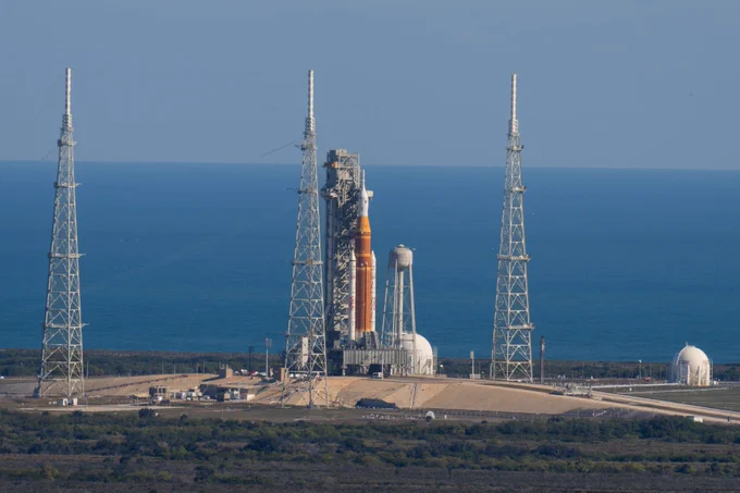 NASA’s Artemis II SLS (Space Launch System) rocket with the Orion spacecraft atop a mobile launcher is seen at Launch Complex 39B, Thursday, Jan. 29, 2026, at NASA’s Kennedy Space Center in Florida. The Artemis II test flight will take Commander Reid Wiseman, Pilot Victor Glover, and Mission Specialist Christina Koch from NASA, and Mission Specialist Jeremy Hansen from the CSA (Canadian Space Agency), around the Moon and back to Earth.
NASA/Jim Ross