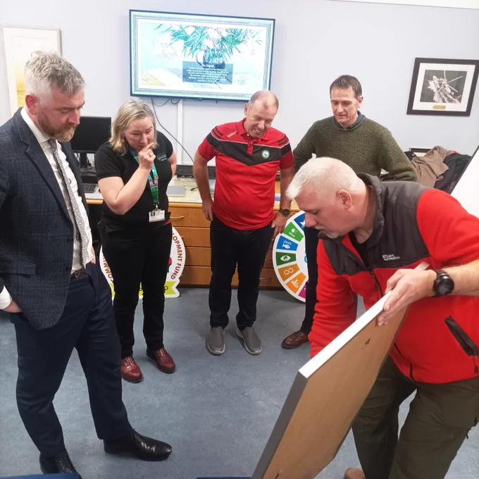 Representatives of Cork Sub Aqua Group showing Minister O'Sullivan and LAWPRO's Ellen Murphy their work to protect seagrass in the Oysterhaven Bay.
