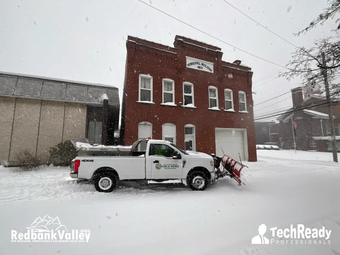 ❄️ Snowy Sunday in New Bethlehem ❄️

Beautiful winter morning, Jan 25, 2026. Clear dryer vents & fire hydrants & check on elderly neighbors. Huge thanks to firefighters, Public Works & RVMA crews. Stay warm!

#Winter #Snow #NewBethlehem #ClarionCounty #RedbankValley