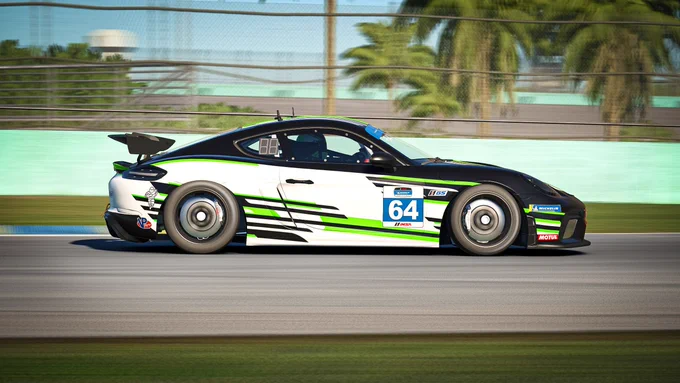 Porsche 718 GT4 - 008