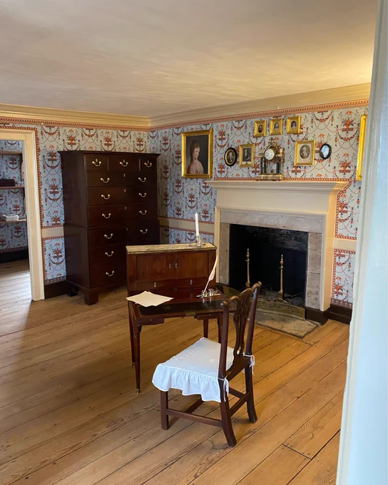 Mrs. Washington’s secretary desk. The wallpaper is newly installed and matches the Washington’s preferred pattern. 