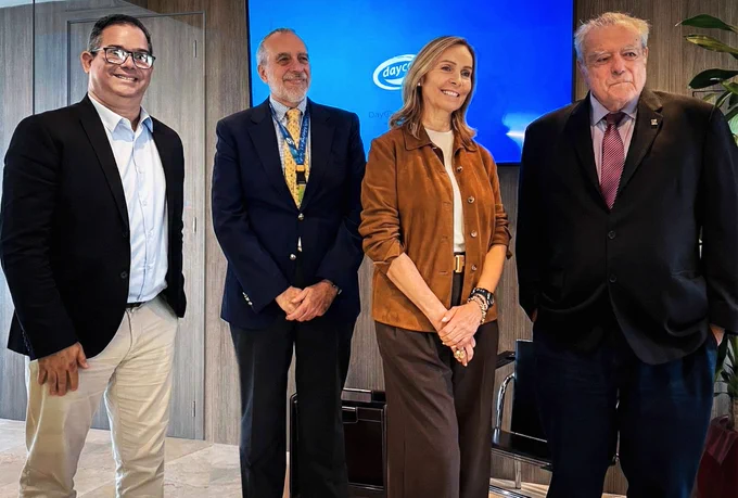 De izquierda a derecha, Oswaldo Malpica, Rafael Rey, Dora D'Agostino y José María De Viana.