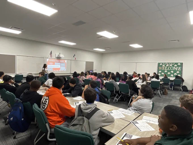 8th Grade meeting with high school counselors