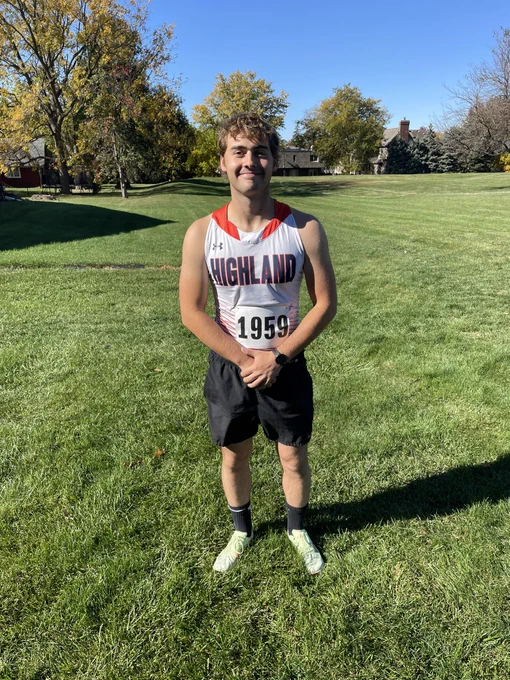 Congratulations Jason Nieman and Coach Stacy Green of our Cougar Cross County team for qualifying to Nationals! 

Nationals will be held November 9th in Richmond, VA! 

Go Cougars!