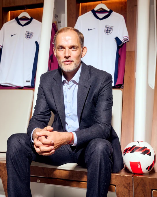 Thomas Tuchel poses for a photo in the dressing room at Wembley Stadium