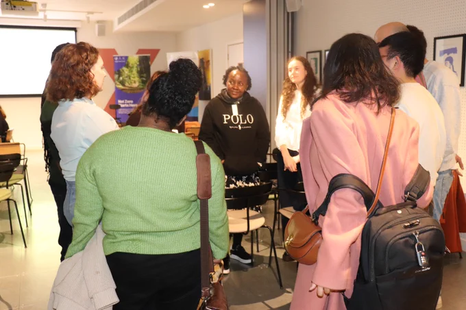 Lucy, new FF2030 board member, meeting a group of students and entrepreneurs in the UK at one of our events.
