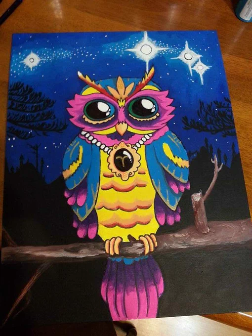Painting of a pink owl.