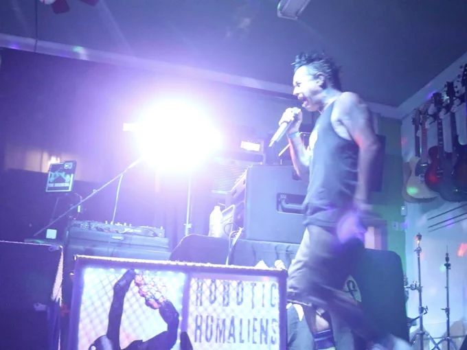 Some performance pics from the last show @humbleheart.ob in OB. 🤘 In my element and feeling good 🎤🎵