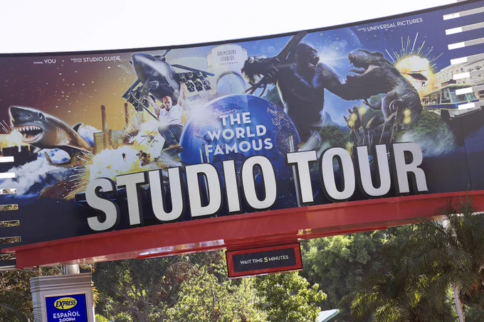 Universal Studios Studio Tour sign