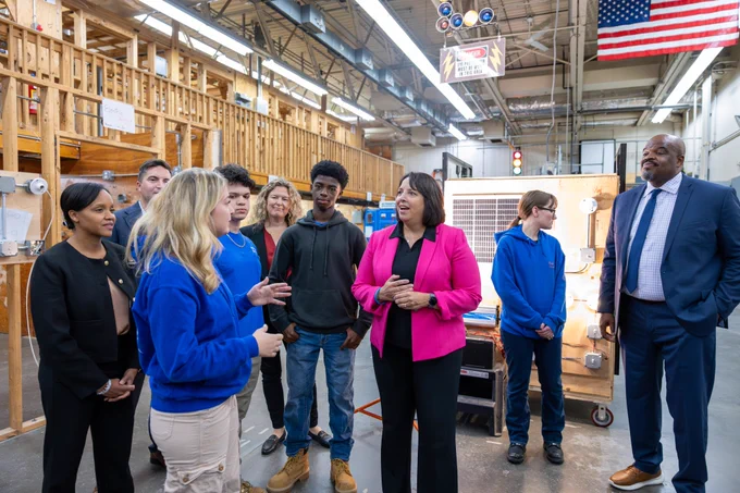 Lieutenant Governor Driscoll, Education Secretary Tutwiler, and Labor and Workforce Development Secretary Jones speak with students.