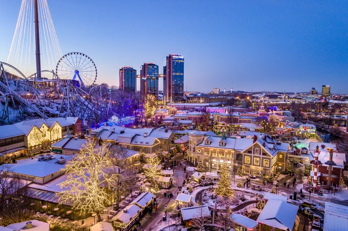 view over a snowy Liseberg amusement park in Gothenburg