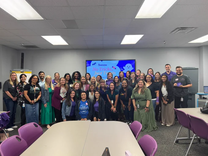 Group photo of district leaders from around North Texas at the Seesaw User group.