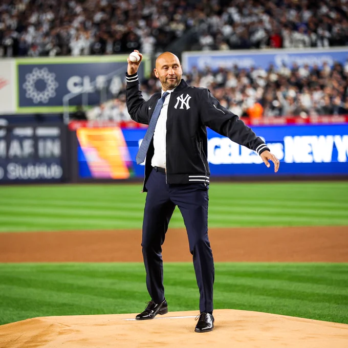 Derek Jeter throws out tonight’s ceremonial first pitch.