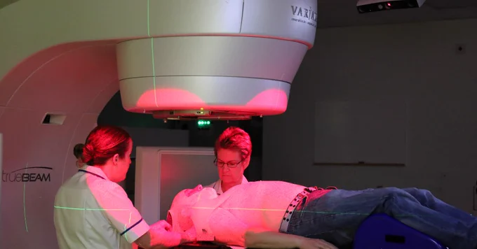 Open mask radiotherapy