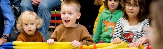 Photo of children smiling! Creative Multilingual Discovery Day for Families