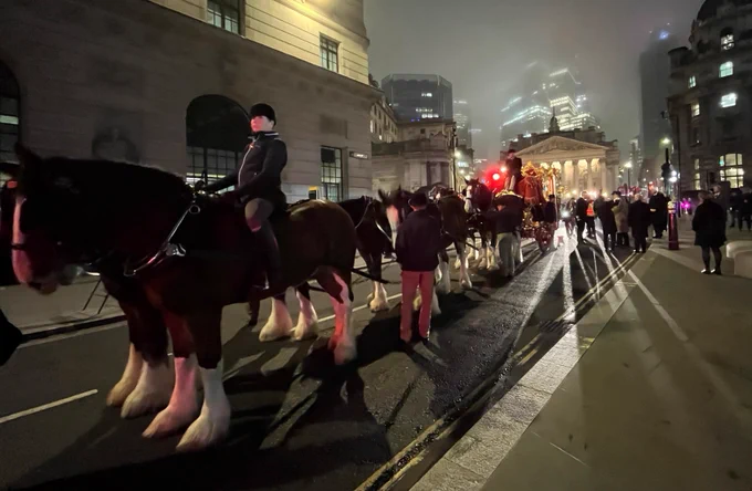 The Early Morning Rehearsal for The Lord Mayor’s Show. City workers were treated to the unexpected sight of the Lord Mayor’s golden State Coach and six horses making their way along the darkened streets around Guildhall, Bank Junction, Cheapside, and St. Paul’s Cathedral this morning. 