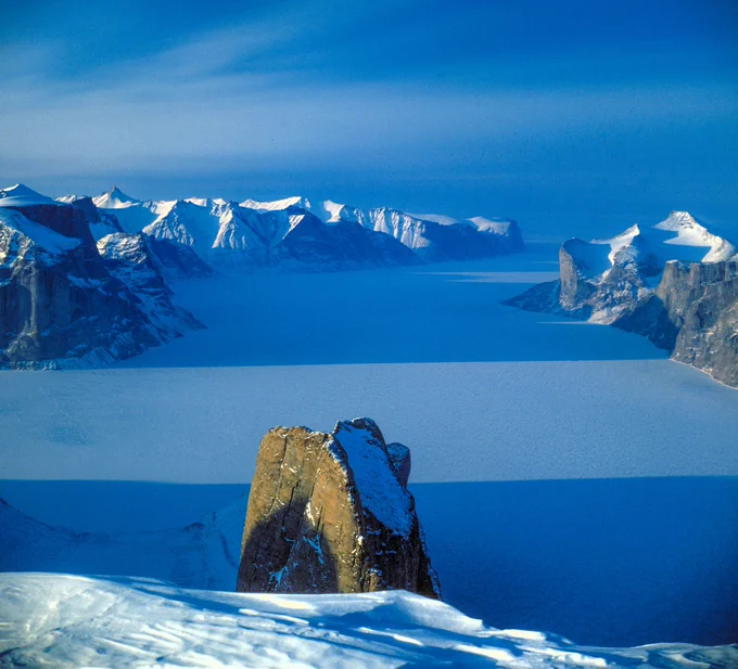 View from Broad Peak Summit, Baffin, Island, Canada. Image by Stephen J Trafton