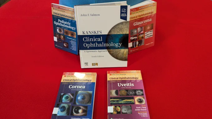 New ophthalmology texts 