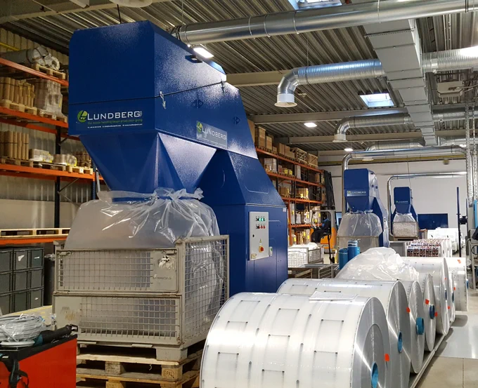 Engineered to capture, cut, convey, collect, and compact waste from process and packaging machines, the All-in-one Units deliver efficient, hassle-free waste handling, whether for a single machine or multiple sources.
