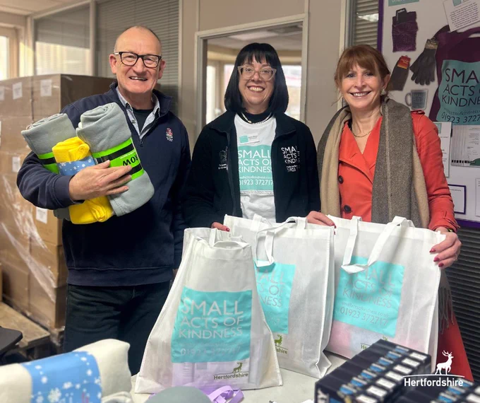 Richard Roberts, Lynne Misler and Angie Ridgwell packing Winter Warmer Bags