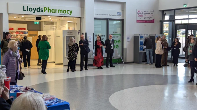 MidYorkshire Staff and patients gather in Remembrance in the Main Hospital atrium