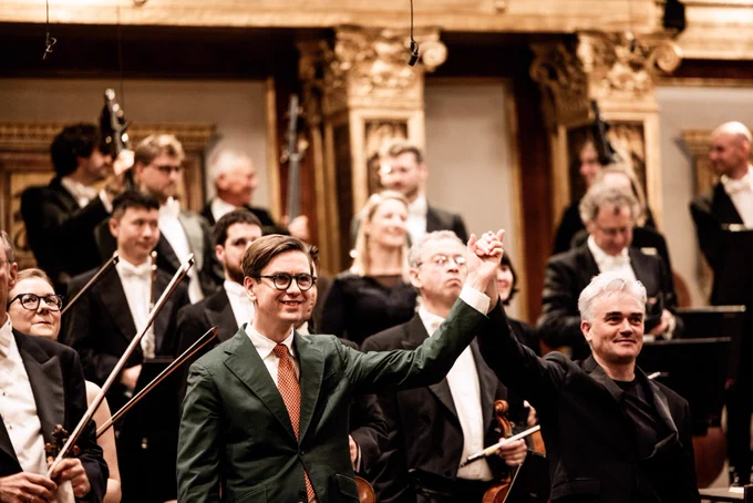 London Philharmonic Orchestra, Edward Gardner, Víkingur Ólafsson © Julia Wesely