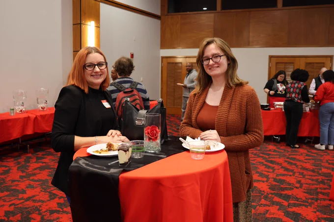 Thank you to all the first-generation students and graduates who came out last night to celebrate!

During the panel discussion, faculty, staff, and students spoke on the significance of heritage and it's impact on the university experience.

This event was presented by the Student Success Center, Trio Student Support Services, and the Student Activities Board. 

#UofL #UniversityofLouisville #GoCards #UofLStudentLife #UofLStudents #UofLGrads #UofLAlumni
