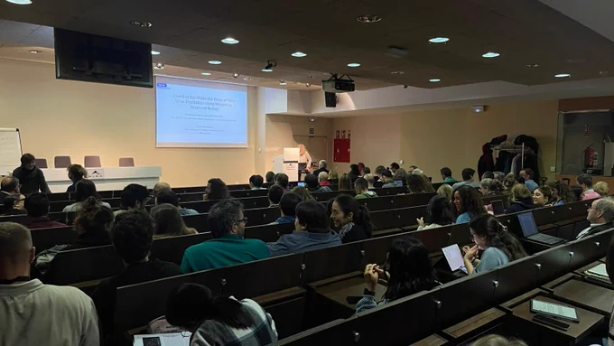 Núria Verdaguer (The Institute of Molecular Biology of Barcelona) at the Integrative Structural Biology Symposium