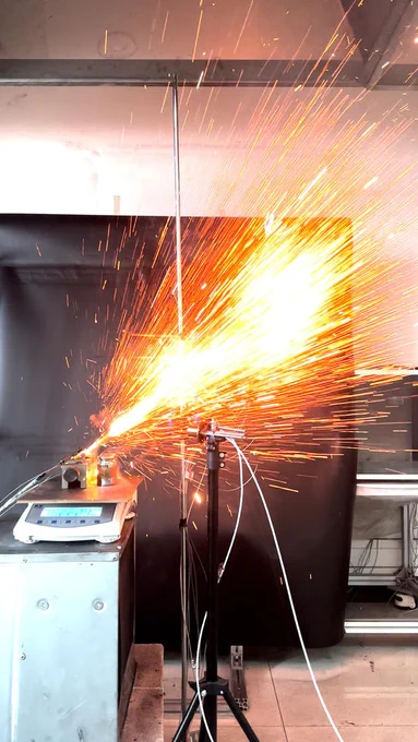 Measurement equipment measuring a huge spark.