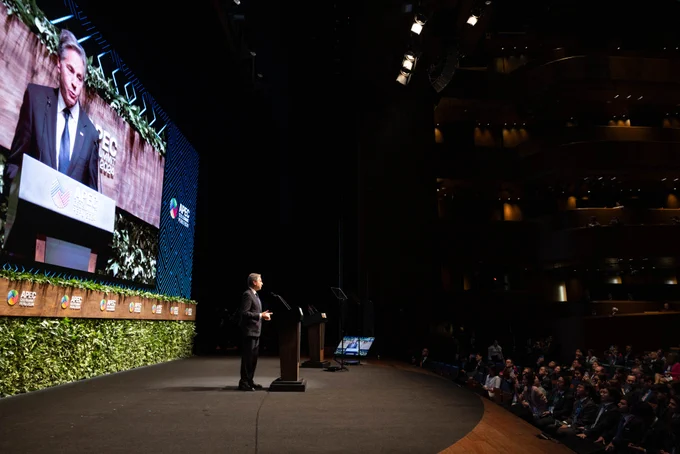 Secretary Blinken delivers remarks at a CEO Summit on the margins of the APEC Summit in Lima, Peru, November 15, 2024. (Official State Department photo by Chuck Kennedy)
