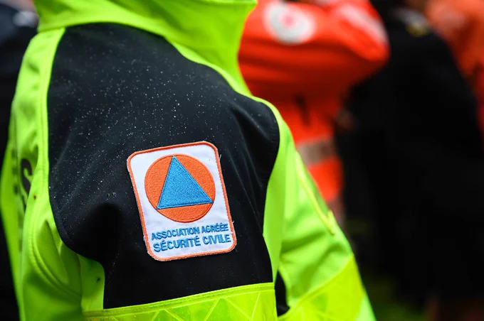 Ecusson des Associations agréées de Sécurité civile