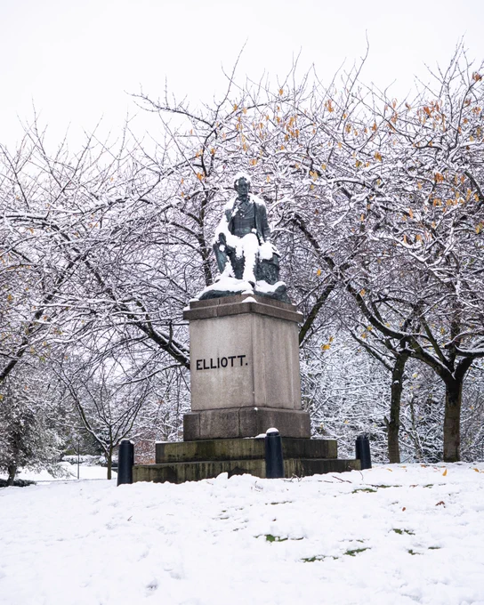 Eilliott Statue in Weston Park in the snow
