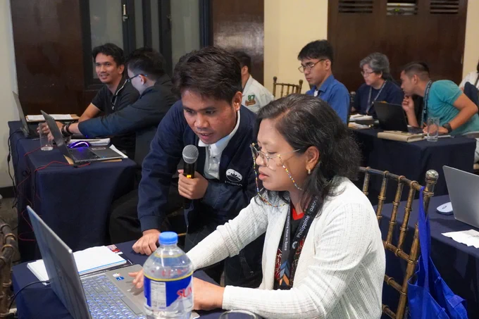 Mr. Christian Candido of the PhilSA SDMAD conducts the flood mapping activity utilizing GEE