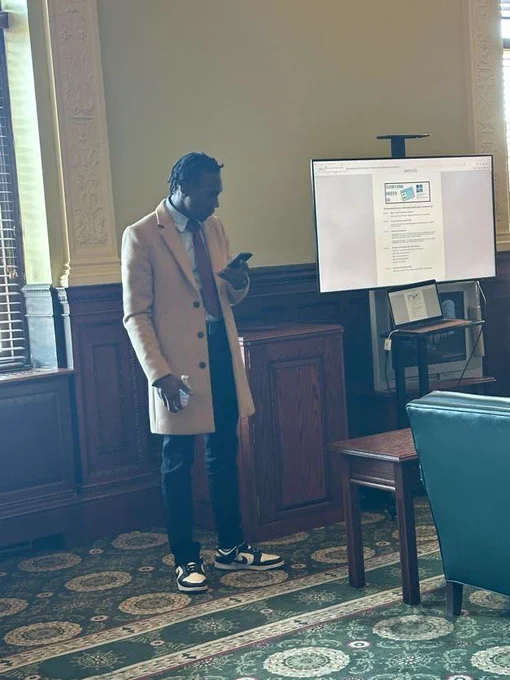 Breaktime Associate Mikey on his experience accessing a MA ID as a young person facing housing insecurity.