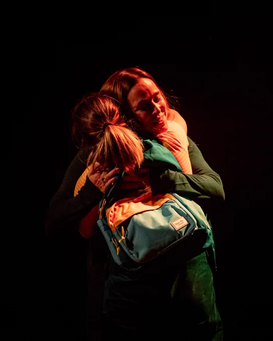 Escena de l'obra "El fil invisible, el musical". Fotografia: Jordi Boixareu.