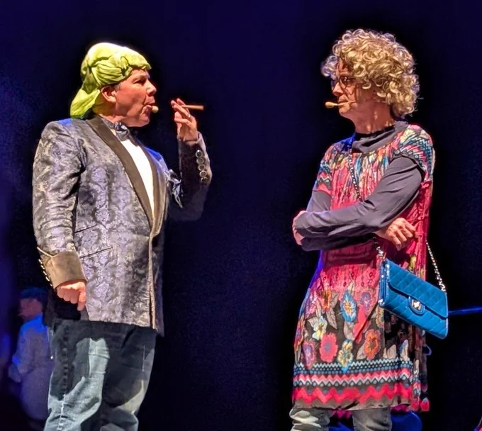 Bruce McCullough as cabbage Head and Kevin McDonald as his..... love interest?