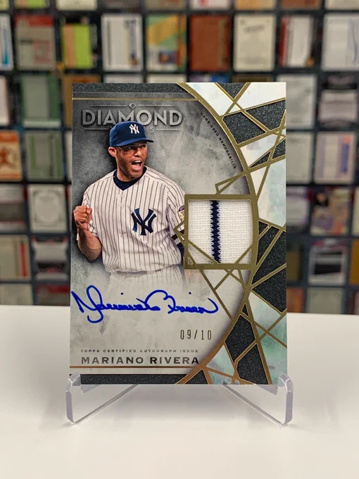 2022 Topps Diamond Icons
Autographed Relic Card, Game-Used Memorabilia
Mariano Rivera, New York Yankees 
9/10