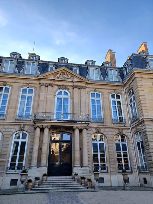 British ambassador's residence in Paris entrance.