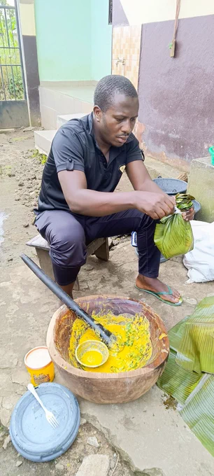 Banana leaves packaging. 