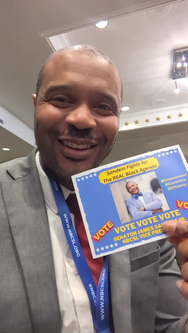 Selfie with postcard for Sen Sanders 