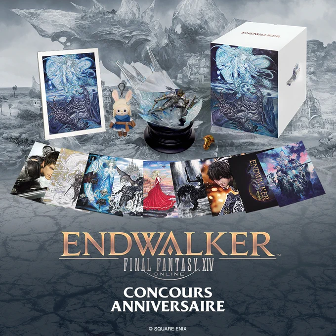 Une bannière qui montre le contenu de la Collector's Box d'Endwalker. De haut en bas et gauche à droite on voit : une illustration avec une femme de lumière en haut et une créature sombre en bas, une peluche d'un lapin humanoïde, une figurine d'un homme qui se protège derrière son bouclier, une boite avec l'illustration précédente sur le devant et le logo Endwalker sur le côté, une collection de 9 illustrations de Final Fantasy 14 venues des différentes extension, le logo Endwalker, et enfin le texte "Concours anniversaire".