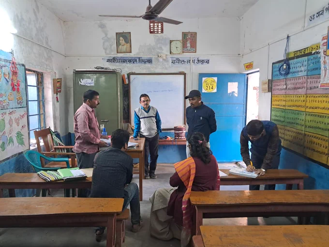 Different Polling Booth visited on special campaign day by DMDC & OC Election of Baghmundi block under Purulia district, West Bengal.
#SpecialSummaryRevision2025 #SSR2025 #GoRegister #BLO