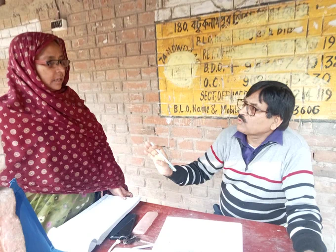 Visit of different Polling Stations by Election officials on Special Campaign Day of SSR 2025 at Murshidabad district, West Bengal.
#SpecialSummaryRevision2025 #SSR2025 #GoRegister #BLO