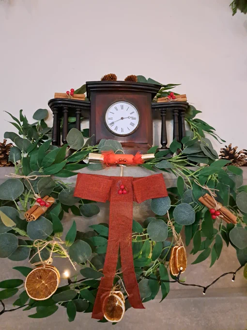 A festive wreath created by volunteers at Cannon Hall.