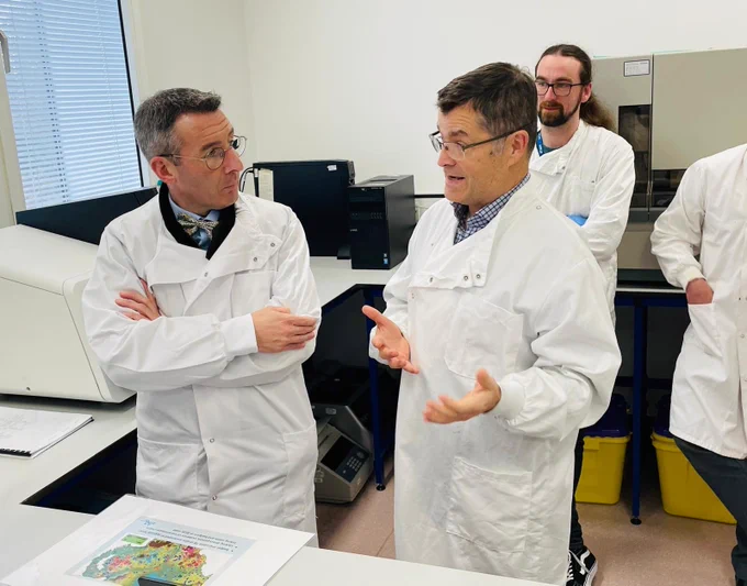 Me being shown some of the work of AFBI by the veterinarians.