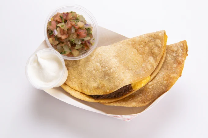 Lunch menu item at DFNS test kitchen that is used in the Meal Viewer software.