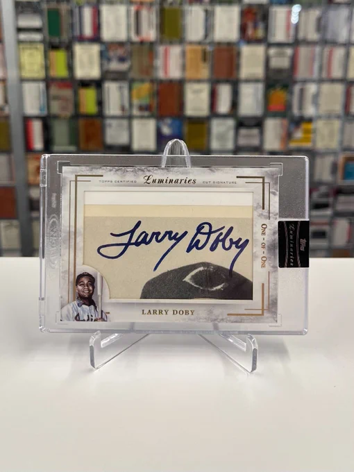 2018 Topps Luminaries Baseball - Cut Signature Card
Larry Doby, Cleveland | OF
One-of-One