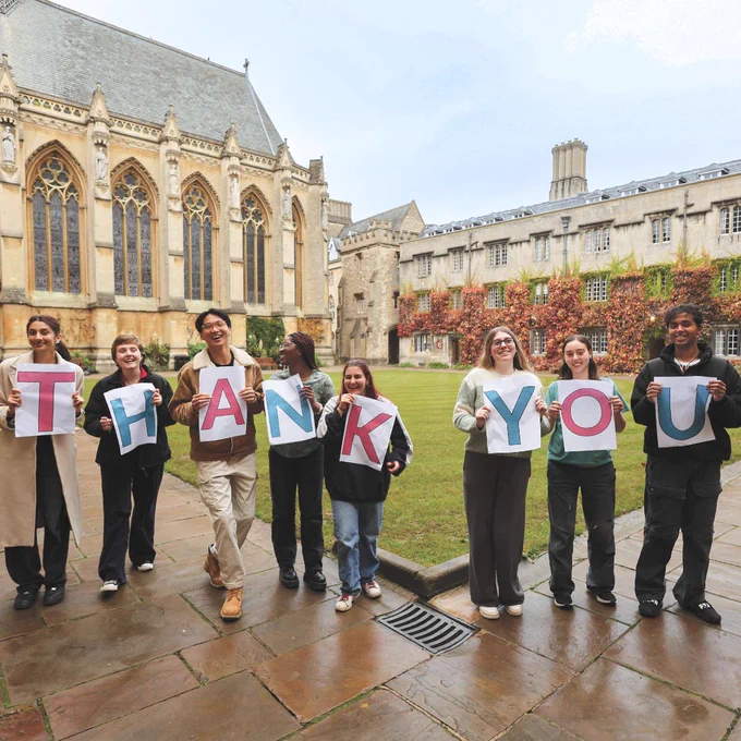 Students of Exeter College saying Thank You. 