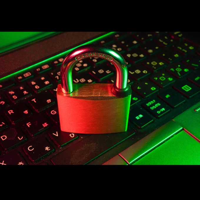 A lock sitting on a keyboard