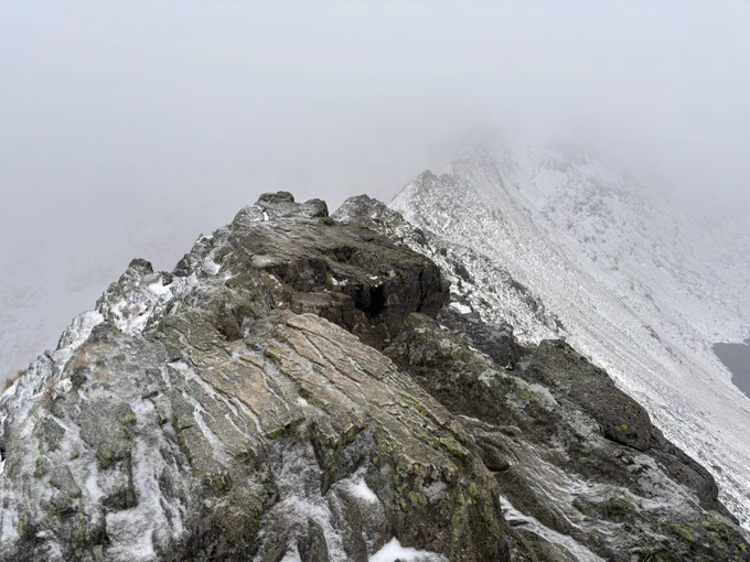 Striding Edge from the start